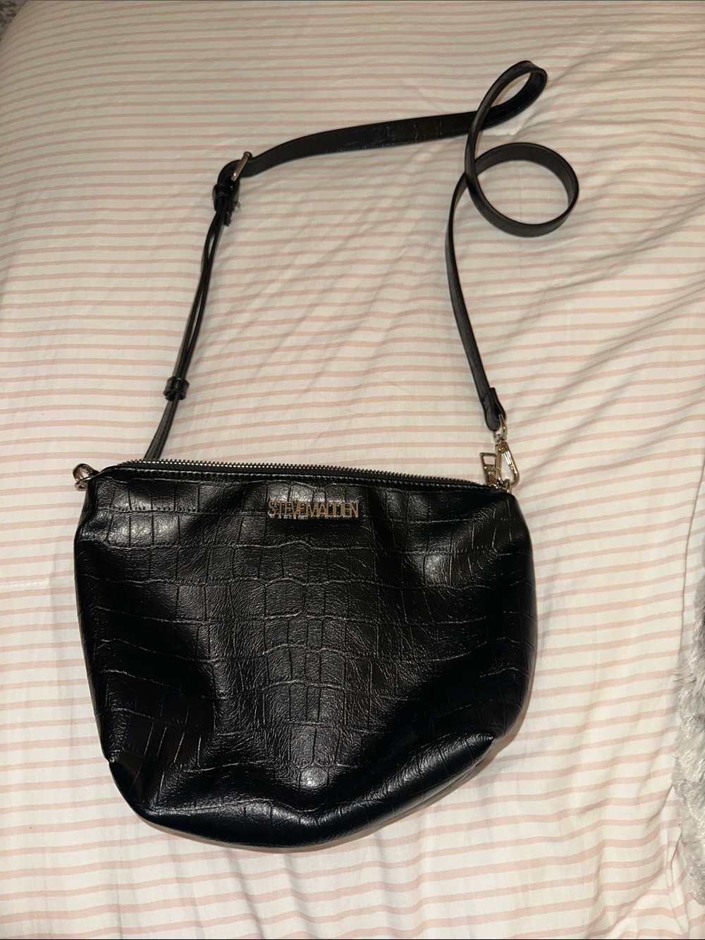 Steve Madden Black Croc-Embossed Shoulder Crossbody Bag